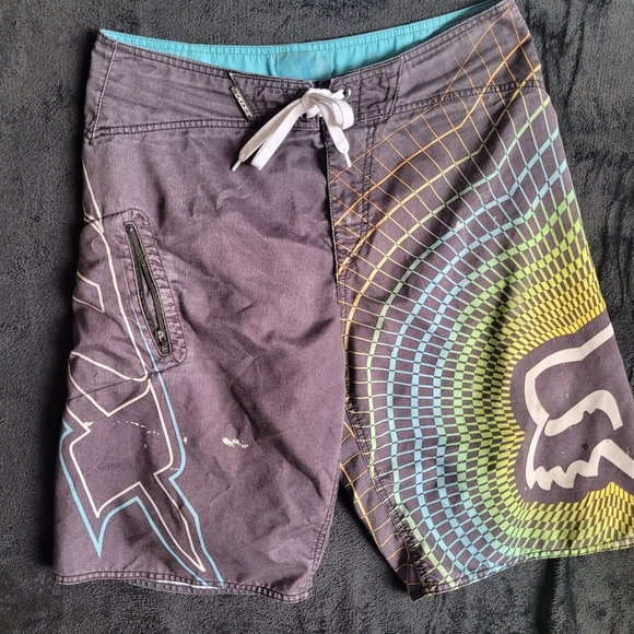 Fox and Hurley Lot Of 3 Board Shorts Size 34 - Picture 2 of 7